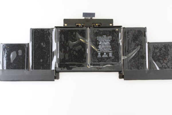 Pin Macbook Pro Retina 15″ A1618 A1398 2015 – A1618 (ZIN) – 6 CELL