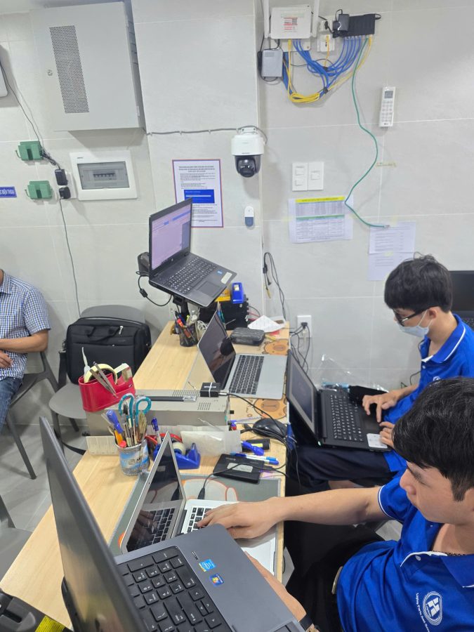 Màn Hình Laptop Bị Tối: Nguyên Nhân & Cách Khắc Phục Tại Hiển Laptop