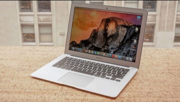 Thay Màn Hình Macbook Air Lấy Liền